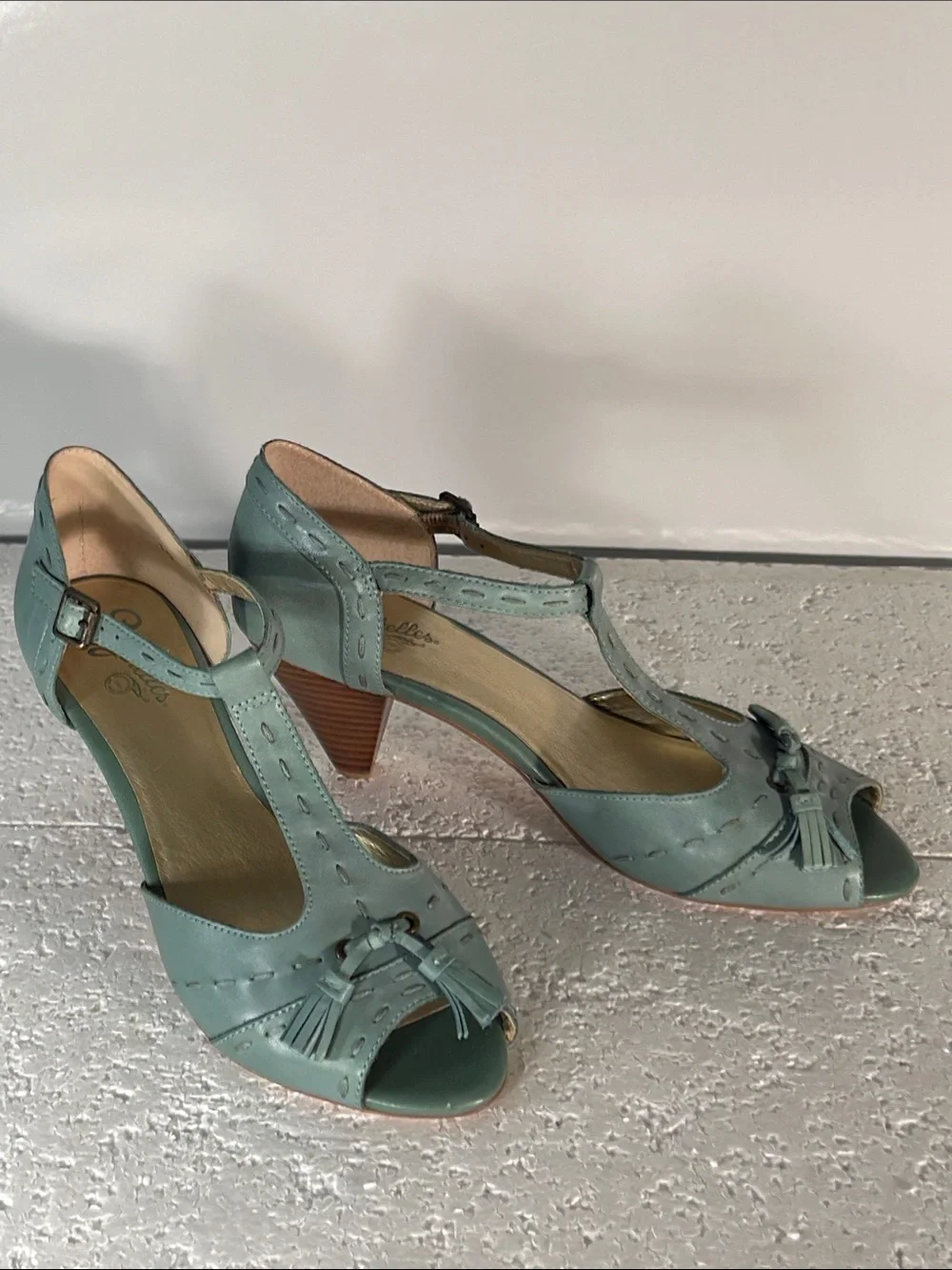 Seychelles SZ 10 Aqua T-Strap Peep Toe Heel Tassel Retro Vintage 40S Rockabilly